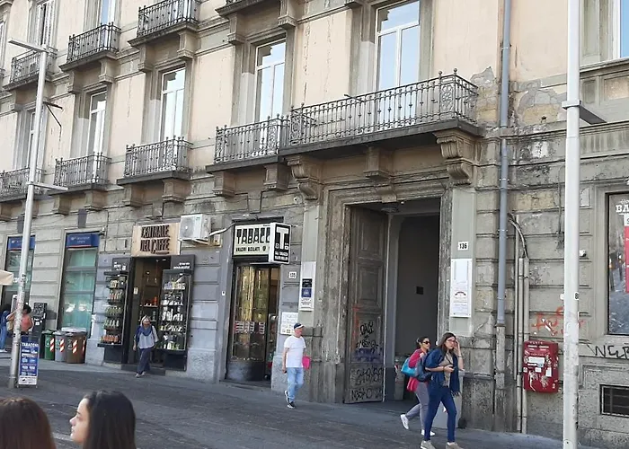 Garibaldi 2* Неаполь