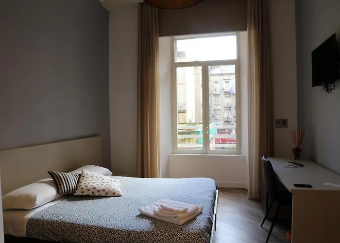 Отель Garibaldi