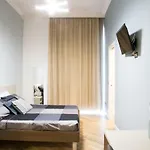 Garibaldi Hotel 2*