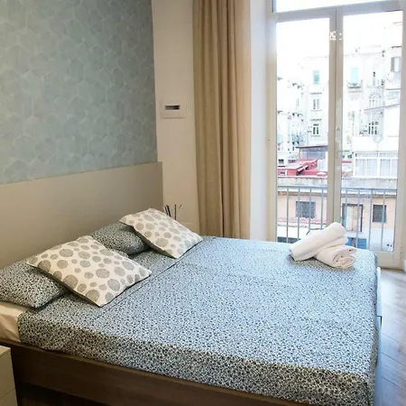 Bed & Breakfast Garibaldi Naples
